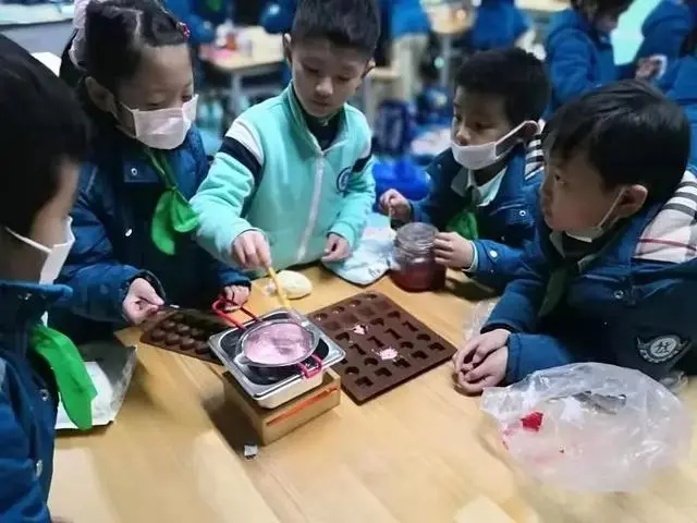 穿越千年当敦煌画师，徐汇区中小学生的PBL体验你羡慕吗？